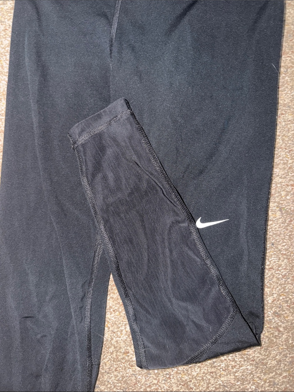 Nike Pro Black Compression Leggings with White Logo Waistband and Mesh Calf - Picture 3 of 3